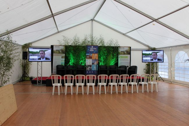 Location de tente avec installation compléte pret de Rouen